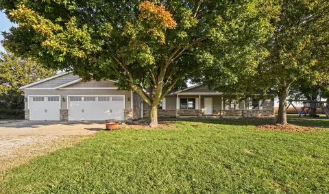 1878 County Road 2100, Urbana, IL 61802