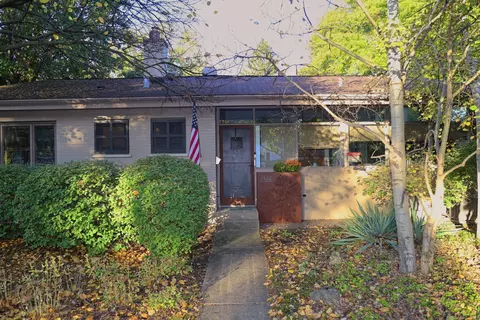 702 Kemman Ave, La Grange Park, IL 60526