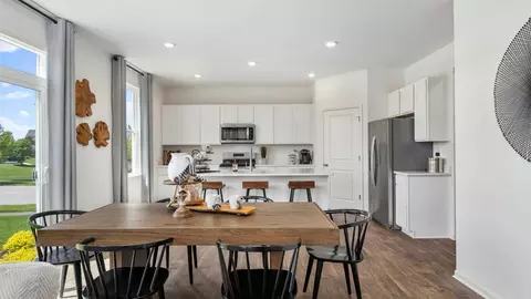 Dining - 1636 Whisper Glen Dr, Plainfield, IL 60586 photo 1 of 2