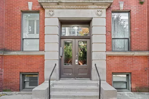 809 W Bradley Pl #G, Chicago, IL 60613