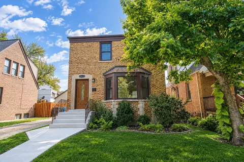 10833 S Artesian Ave, Chicago, IL 60655