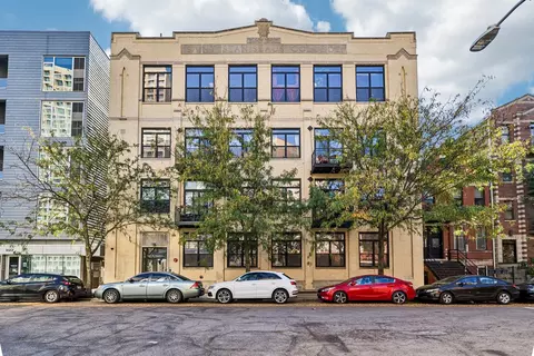 1521 W Haddon Ave #3F, Chicago, IL 60642