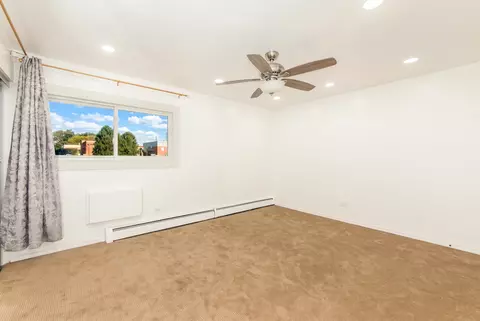 Bedroom - 9250 Noel Ave #1A, Des Plaines, IL 60016 photo 1 of 3
