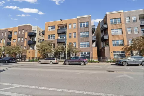 2935 N Clybourn Ave #405, Chicago, IL 60618