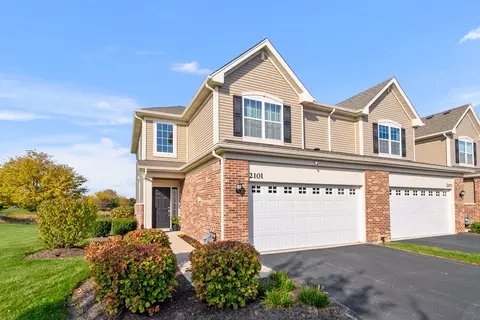2101 Pembridge Ln, Joliet, IL 60431