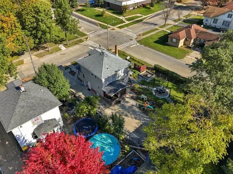 View/Area - 660 3rd Ave, Joliet, IL 60433 photo 2 of 5