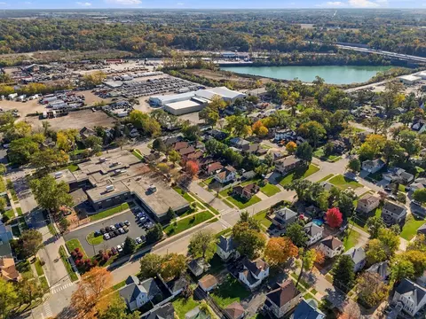 View/Area - 660 3rd Ave, Joliet, IL 60433 photo 3 of 5