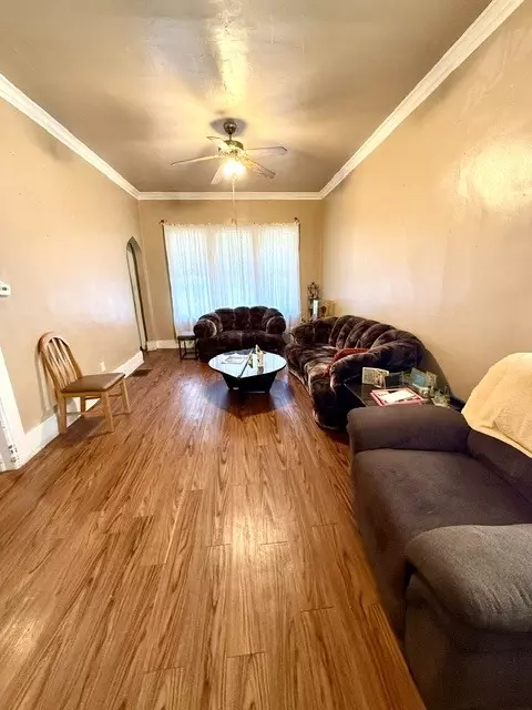 Living - Undisclosed, Chicago, IL 60624 photo 1 of 2