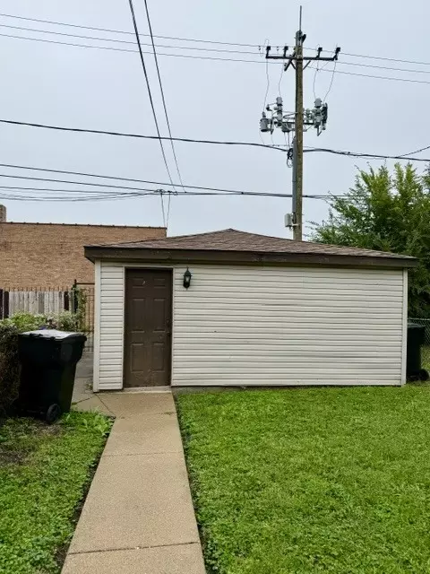 Other - Undisclosed, Chicago, IL 60624 photo 4 of 4