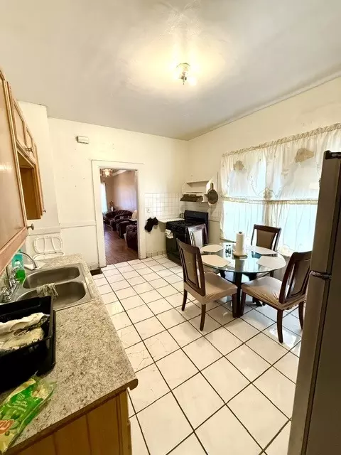 Kitchen - Undisclosed, Chicago, IL 60624 photo 2 of 2