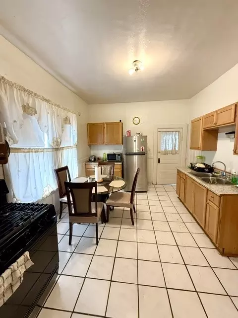 Kitchen - Undisclosed, Chicago, IL 60624 photo 1 of 2