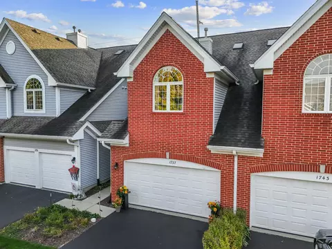 1737 W Ethans Glen Dr, Palatine, IL 60067