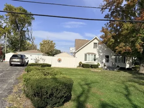 800 N Roy Ave, Melrose Park, IL 60164