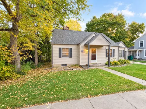 Exterior - 116 Liberty St, Walnut, IL 61376 photo 3 of 6