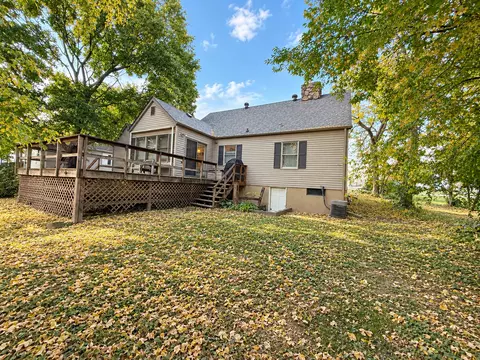 Exterior - 116 Liberty St, Walnut, IL 61376 photo 4 of 6