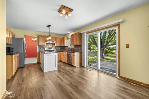Other - 1613 Wildflower Dr, Plainfield, IL 60586 photo 2 of 5