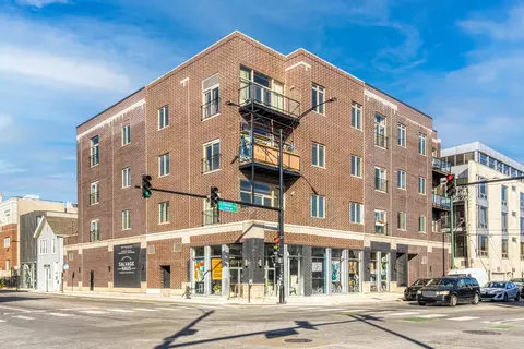 500 N Damen Ave #307, Chicago, IL 60622
