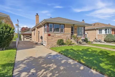 2416 Ernst St, Franklin Park, IL 60131