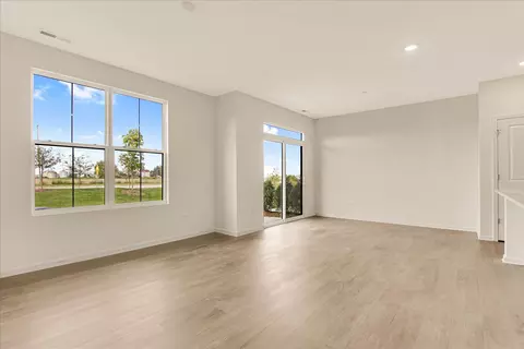Living - 25546 W Emory Ln, Plainfield, IL 60544 photo 1 of 6