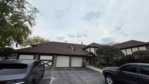 15716 Orlan Brook Dr #182, Orland Park, IL 60462