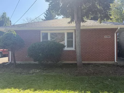 1701 9th St, Waukegan, IL 60085