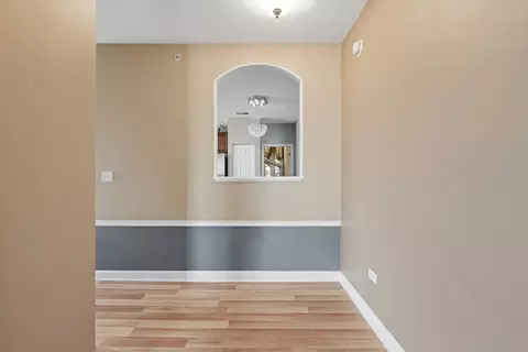 Entry Way - 10235 Mulberry Ln #E, Bridgeview, IL 60455 photo 2 of 3