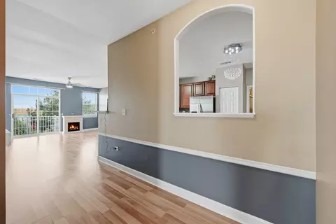 Entry Way - 10235 Mulberry Ln #E, Bridgeview, IL 60455 photo 3 of 3