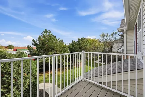 Exterior - 10235 Mulberry Ln #E, Bridgeview, IL 60455 photo 5 of 5