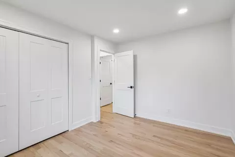 Bedroom - 904 Melrose Ct, Mchenry, IL 60050 photo 2 of 4