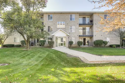 12902 W 159th St #2D, Homer Glen, IL 60491