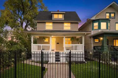 5242 W Monroe St, Chicago, IL 60644