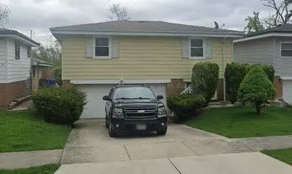 4615 Fishermans Ter, Lyons, IL 60534