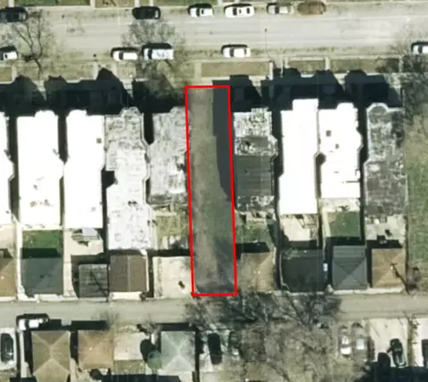 4323 W Monroe St, Chicago, IL 60624
