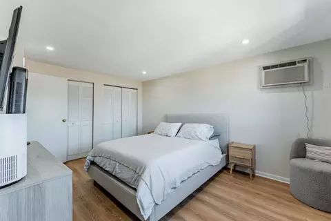 Bedroom - Undisclosed, Chicago, IL 60638 photo 2 of 2