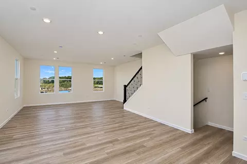 Living - 2675 Pratt Ct, Hoffman Estates, IL 60192 photo 3 of 4