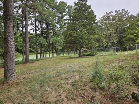 Exterior - 19346 Galatia Post Rd, Marion, IL 62959 photo 7 of 10