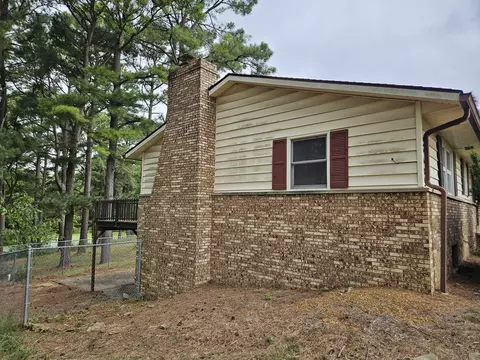 Exterior - 19346 Galatia Post Rd, Marion, IL 62959 photo 3 of 10