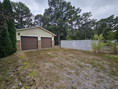 Exterior - 19346 Galatia Post Rd, Marion, IL 62959 photo 5 of 10