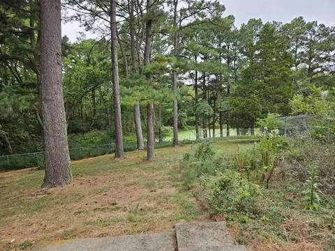 Exterior - 19346 Galatia Post Rd, Marion, IL 62959 photo 6 of 10