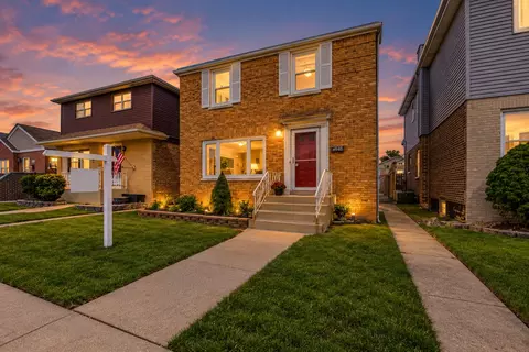 5227 S Neenah Ave, Chicago, IL 60638