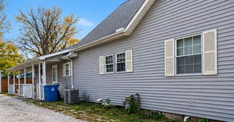 Other - 108 E 7th St, Tilton, IL 61833 photo 2 of 5