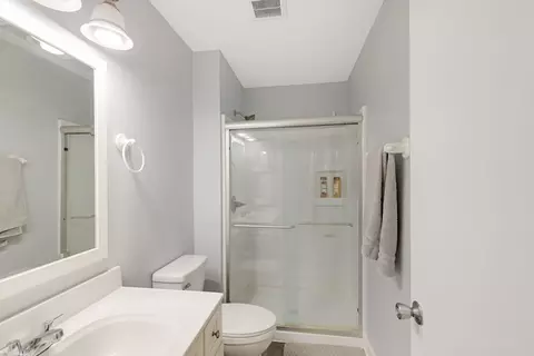 Bath - 508 Waters Edge Dr #D, Mchenry, IL 60050 photo 2 of 2