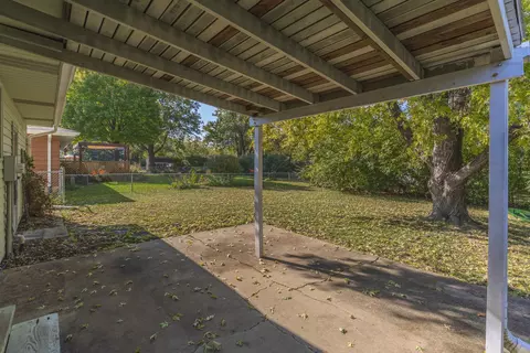 Exterior - 713 Lara Rd, Normal, IL 61761 photo 5 of 9