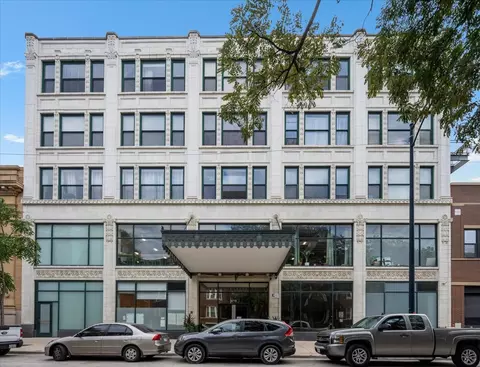 4715 N Racine Ave #502, Chicago, IL 60640