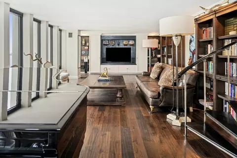 Living - 100 E Walton St #41DE, Chicago, IL 60611 photo 3 of 4