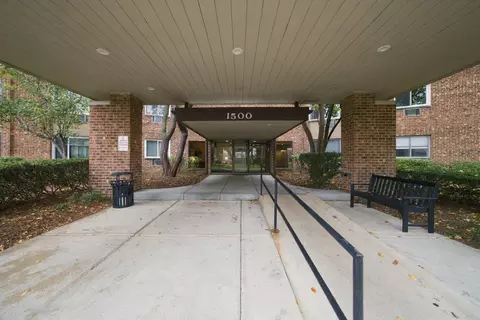 Other - 1500 Robin Cir #213, Hoffman Estates, IL 60169 photo 2 of 5