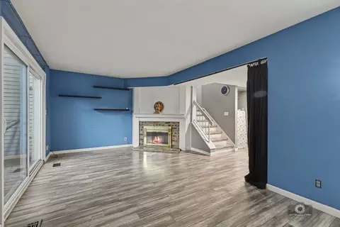 Living - 1478 Elder Dr #0, Aurora, IL 60506 photo 3 of 3