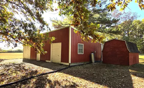 Exterior - 2230 N 1200 Ave, Camp Point, IL 62320 photo 6 of 14