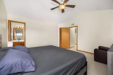 Bedroom - 2215 Dalewood Ct, Plainfield, IL 60586 photo 4 of 4
