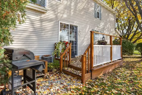 Exterior - 2215 Dalewood Ct, Plainfield, IL 60586 photo 5 of 10